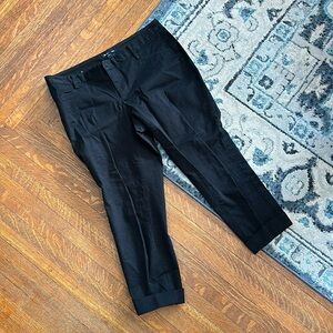Black capri length trousers from Gap